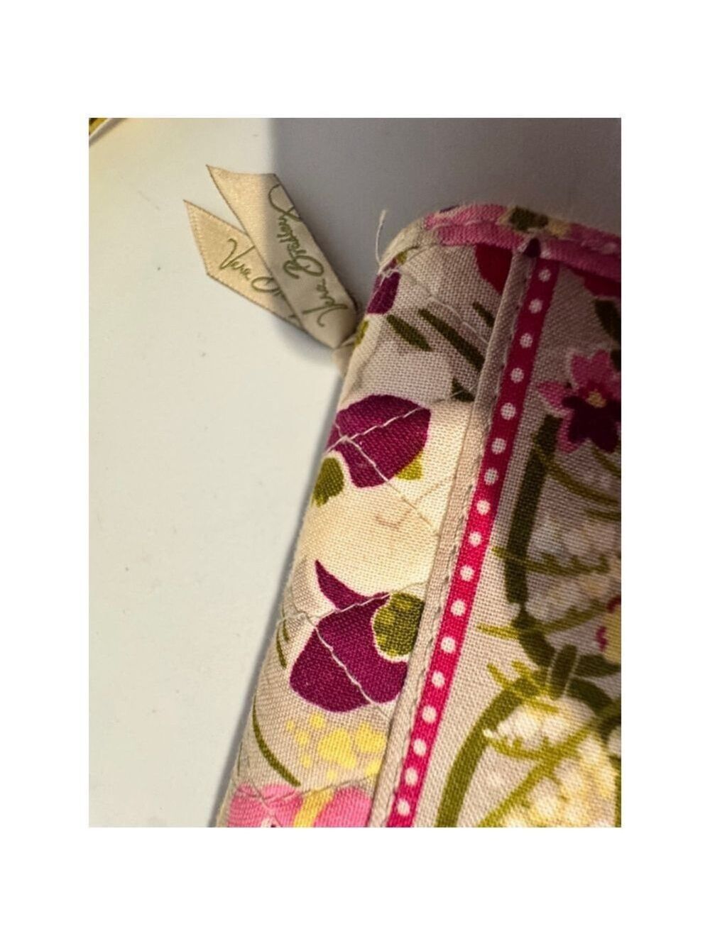 Vera Bradley Floral Wallet Beige Pink Small Women's - Picture 2 of 7